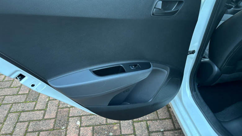 Hyundai i10 1.0 Play 5dr Petrol Hatchback